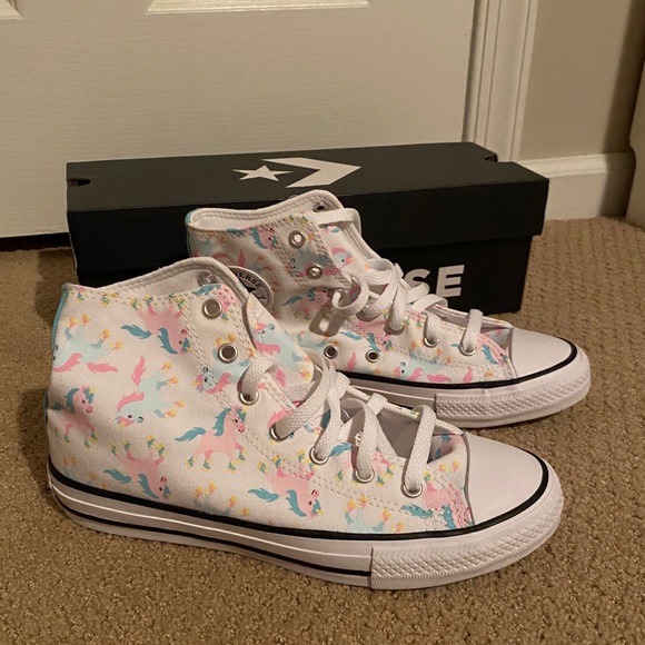 junior converse high tops size 5